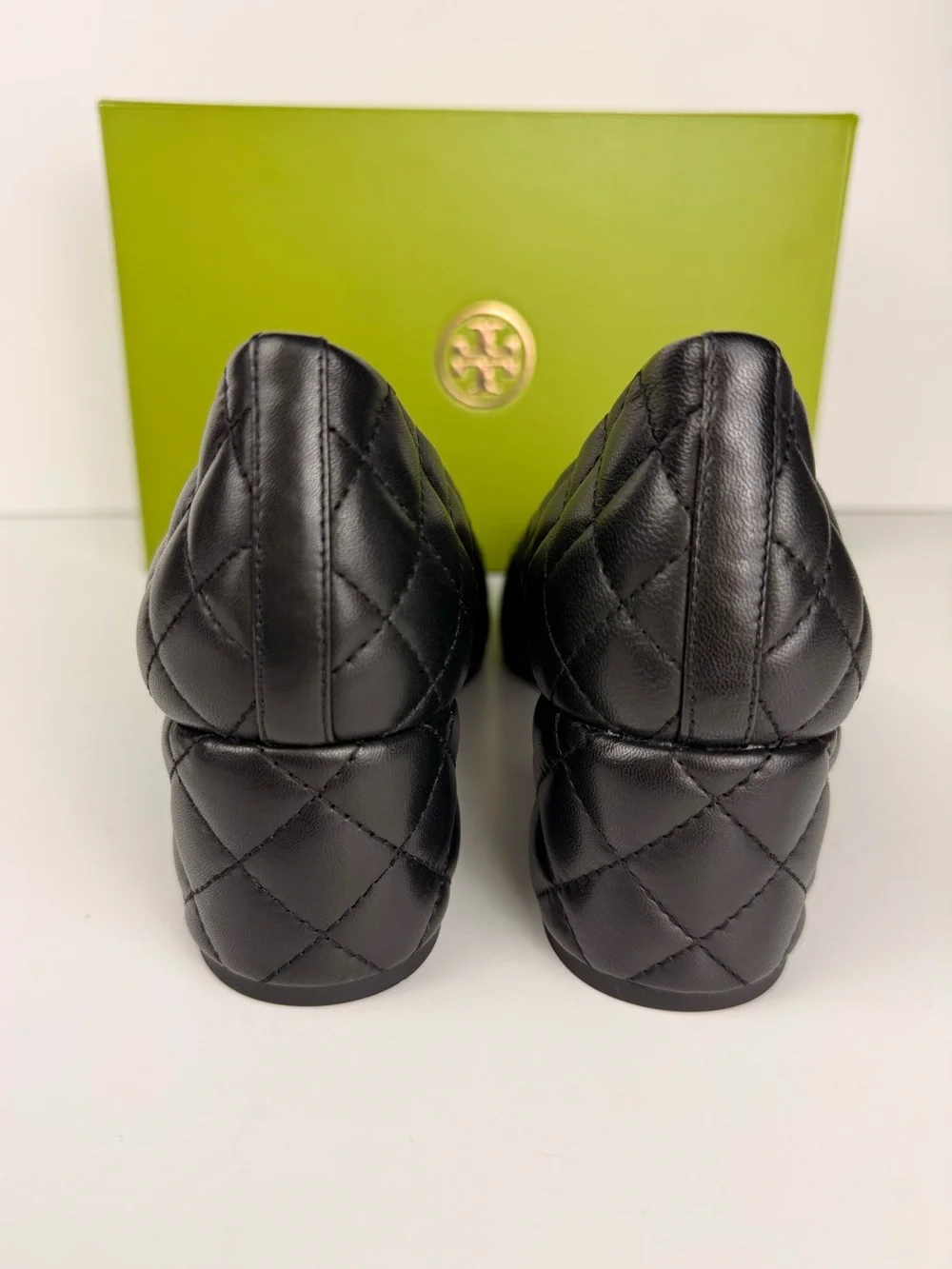 Tory Burch Chelsea 50mm Quilted Pumps Black Leather Patent Cap Toe Block Heels